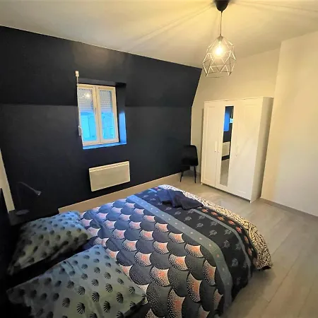 LE BOULARD : appartement en plein coeur du centre de Reims Extérieur photo