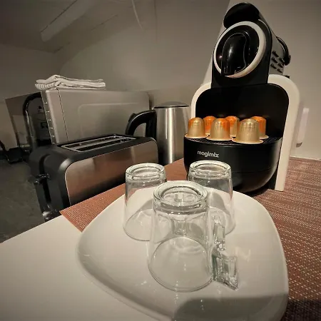 LE BOULARD : appartement en plein coeur du centre de Reims Extérieur photo
